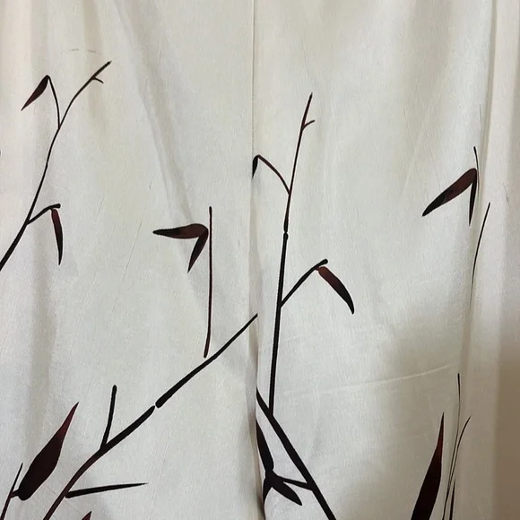 Russell Kemp 100% silk cream pants with bamboo design. Size 8 - Picture 6 of 8